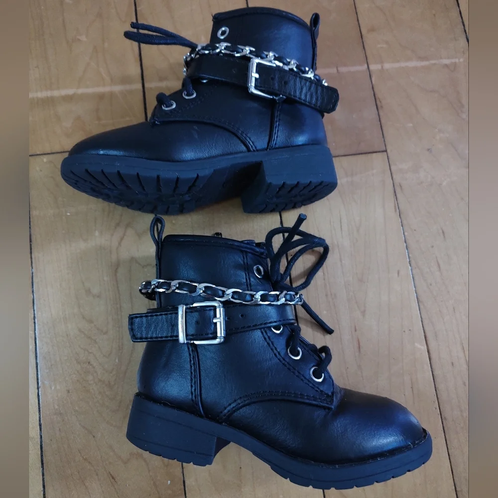 Wonder Nation Stylish Toddler Girls Black Combat Boots Chain Buckle Ankle Wrap